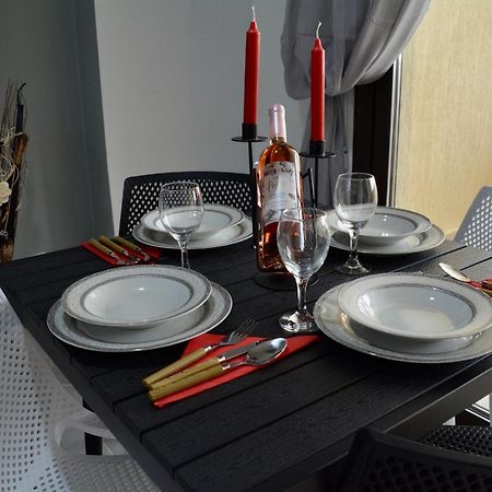 Queens Gardens - Kato Paphos - Next To Kings Ave Mall --- By Yiota Exterior photo