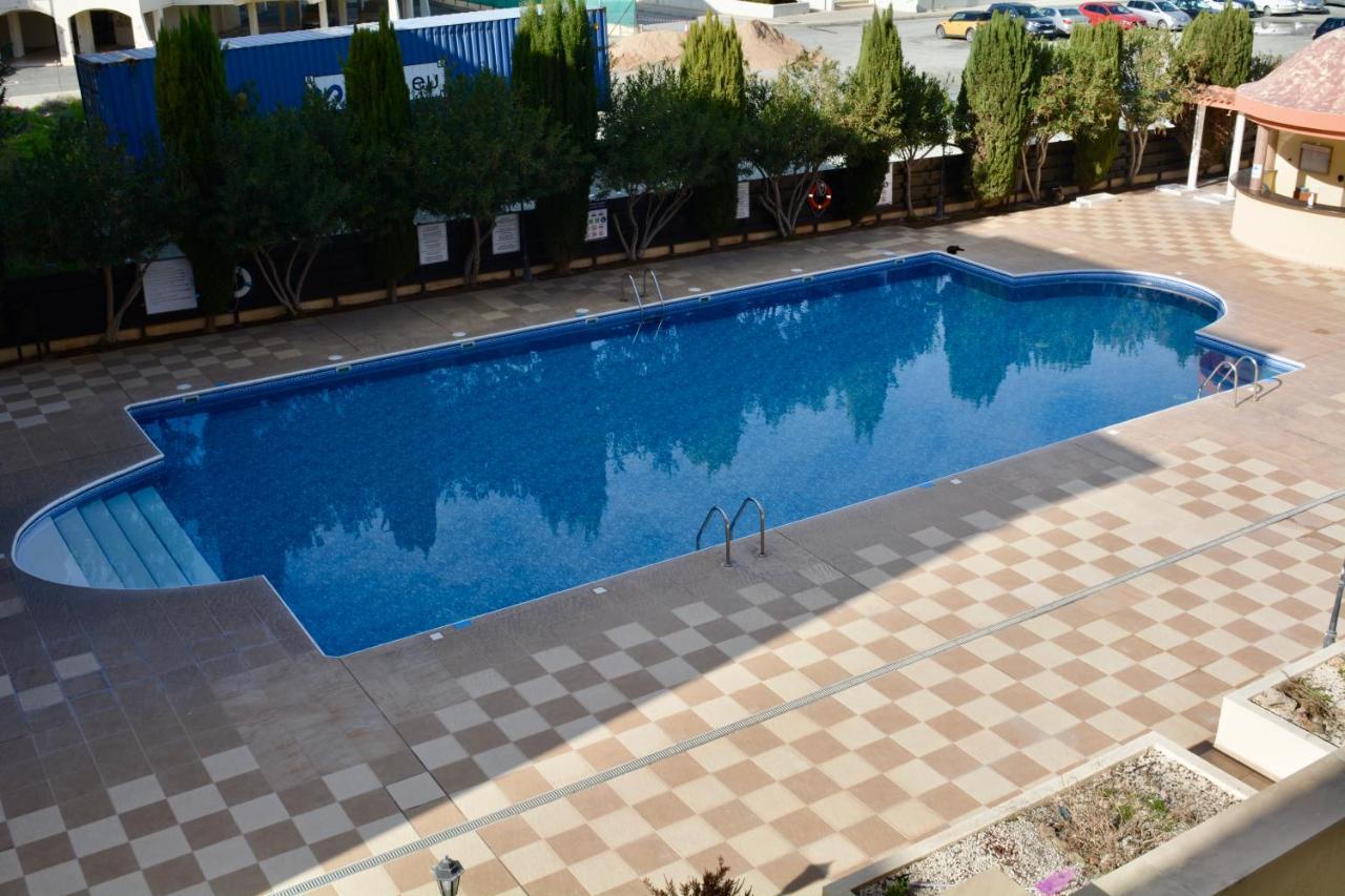 Queens Gardens - Kato Paphos - Next To Kings Ave Mall --- By Yiota Exterior photo